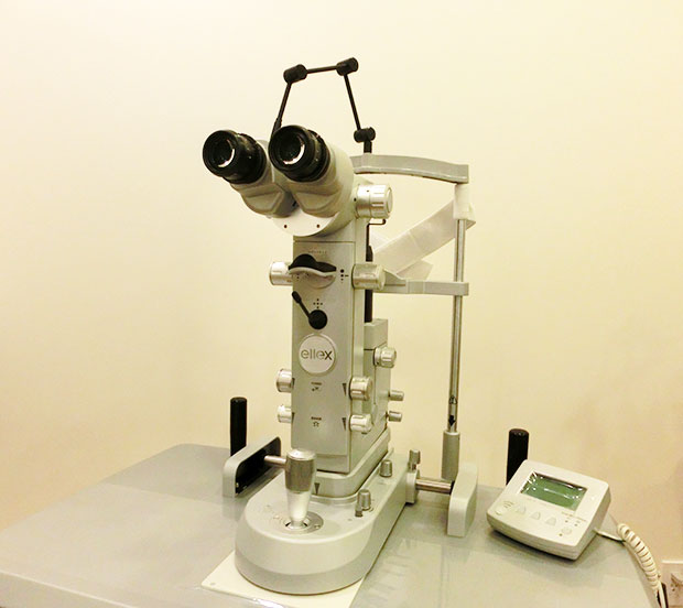 イエローカラーレーザー